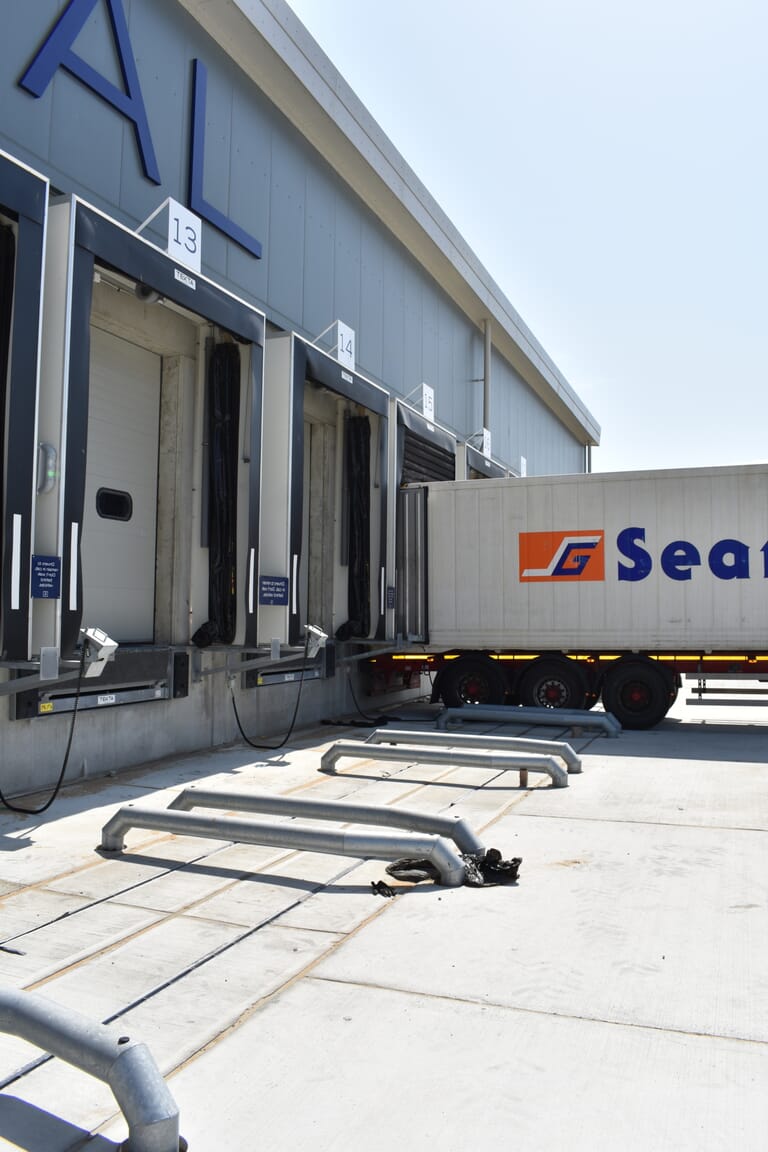 Prodok - Dover - Dock Leveller Installation on multiple loading bays